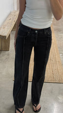 Nomad Tuck Jean