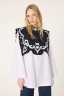 Poplin Shirt with Embroidered Statement Collar – Relaxed Fit