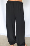 Wide Leg Pull On Pant