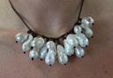 Italian Pearl Cluster Necklace - Chocolate
