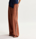 Jeeper Wide Leg Pant