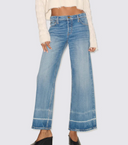 Mid Rise Wide Leg Crop w/ Vinyl