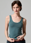 Mila Rib Tank Hunter