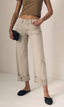 Selena Crop